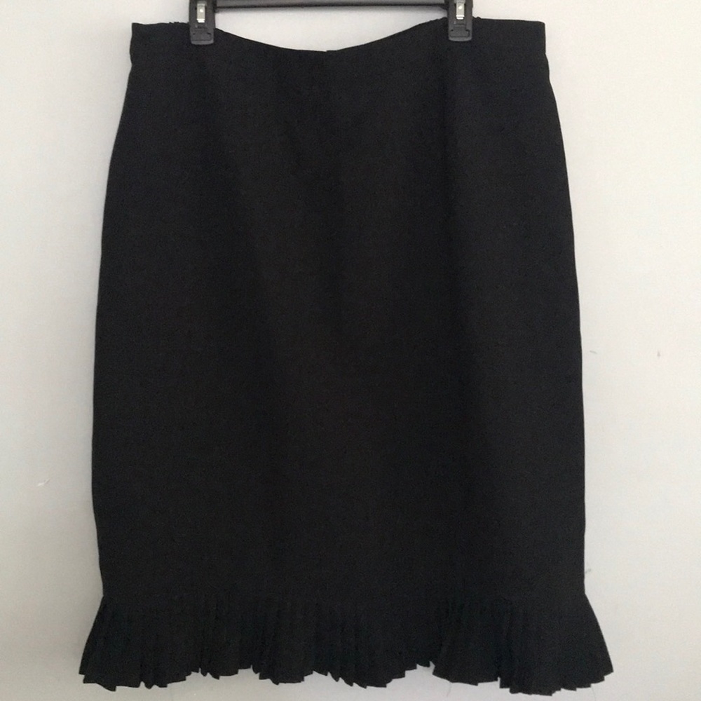 Collection for LeSuit women’s black skirt 20w